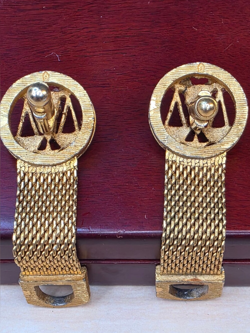 Vintage Gold Tone Mesh Wrap Cufflinks Scales Justice Star - Picture 6 of 9